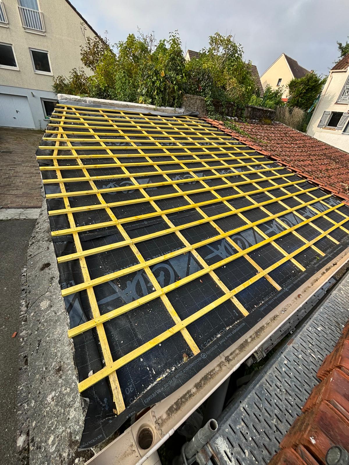 Rénovation toiture tuiles par MPC Couverture, couvreur Élancourt 78