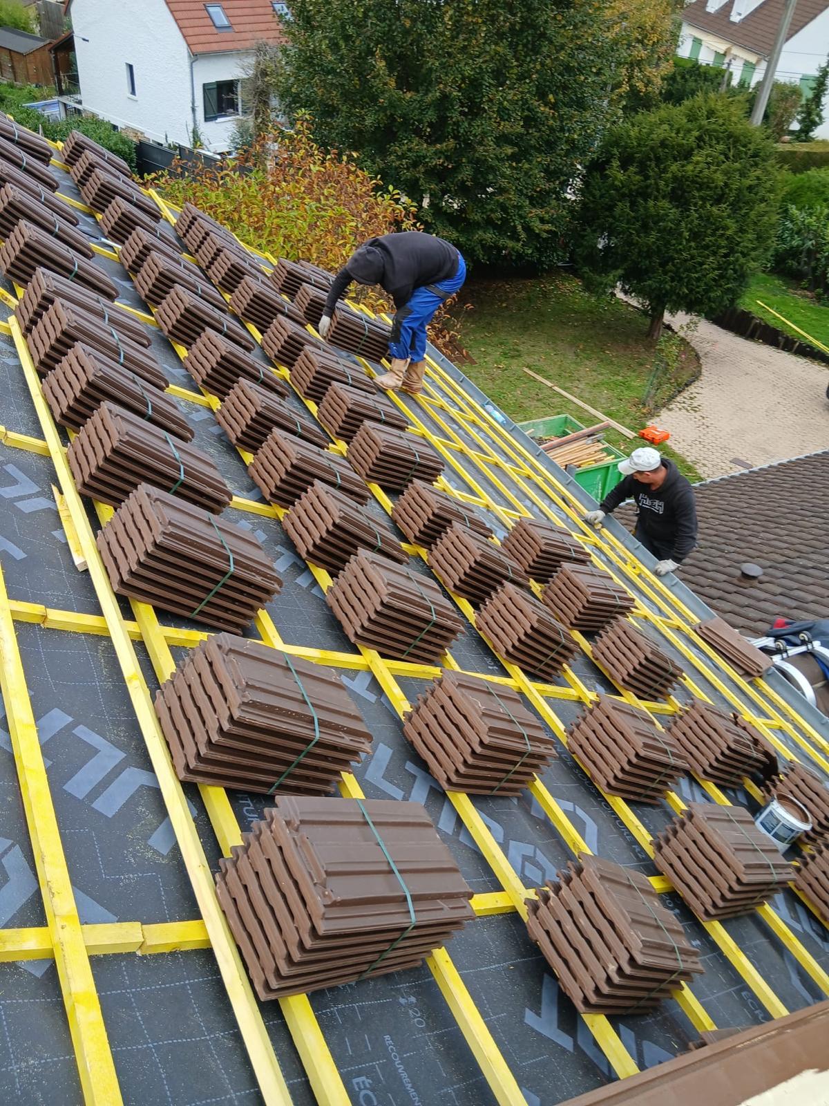 Chantier rénovation toiture par MPC Couverture, artisan couvreur à Élancourt Yvelines 78