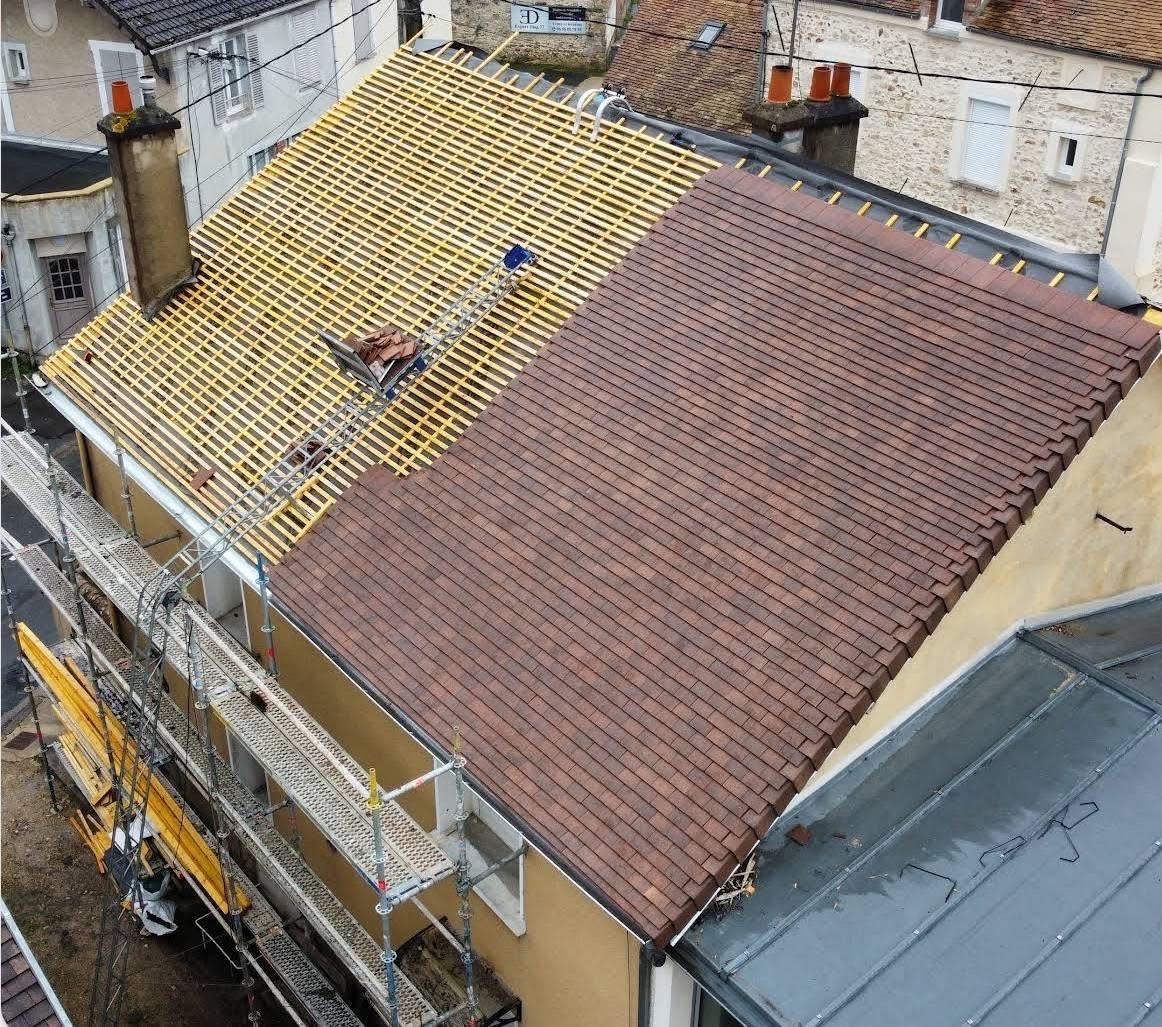 Toiture ancienne avant rénovation par un couvreur expert dans les Yvelines (78)